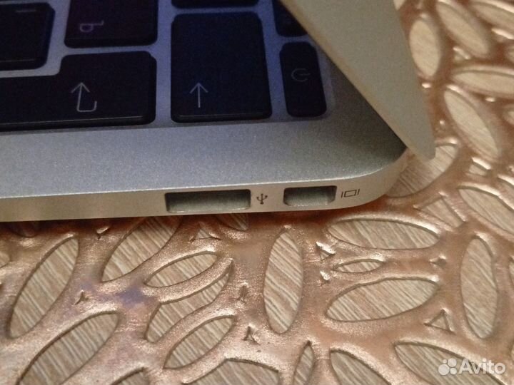 Apple MacBook Air
