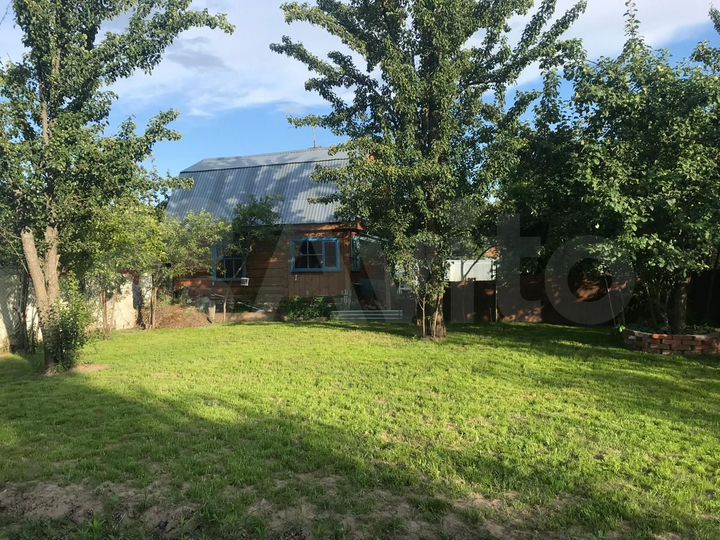 Дача 10 м² на участке 5 сот.