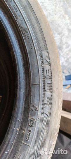 Kelly Navigator Gold 215/50 R17 91H