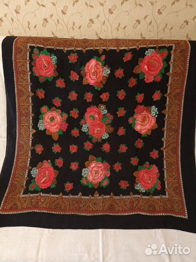 Платок крепдешин 90 х 90