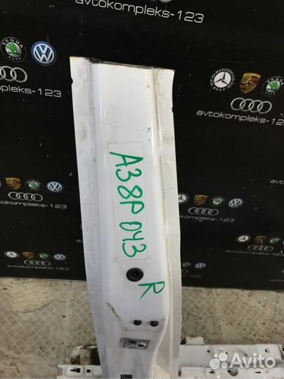 Центральная стойка кузова правая Audi A3 8P ccza