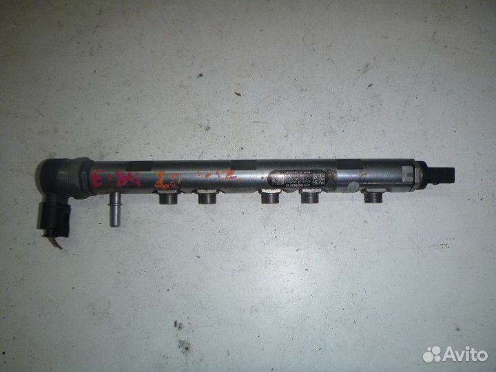 Рейка топливная (рампа) BMW X1 E84 2009