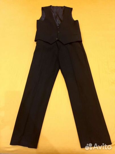 Костюм жилетка и брюки для мальчика