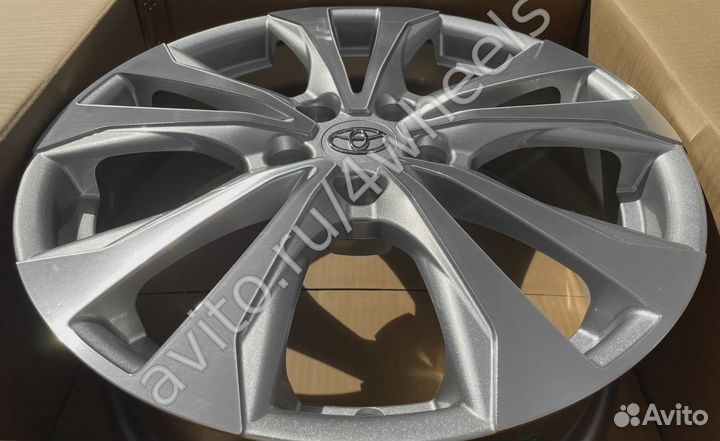 Диски Toyota Yaris Cross R18