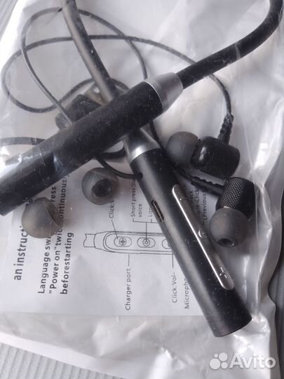 Беспроводные наушники вакуумные