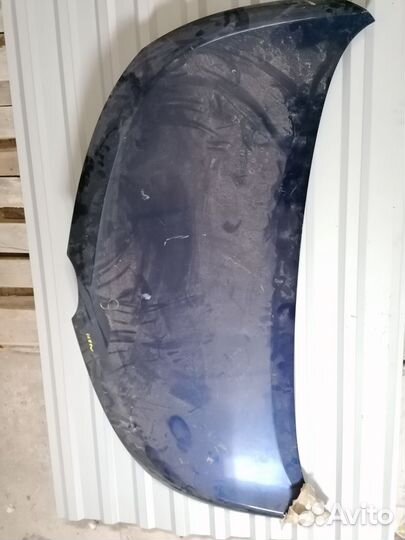 Капот Mazda Biante