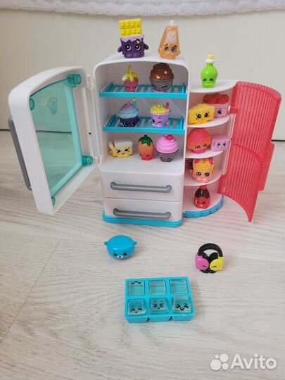 Холодильник Shopkins с игрушками