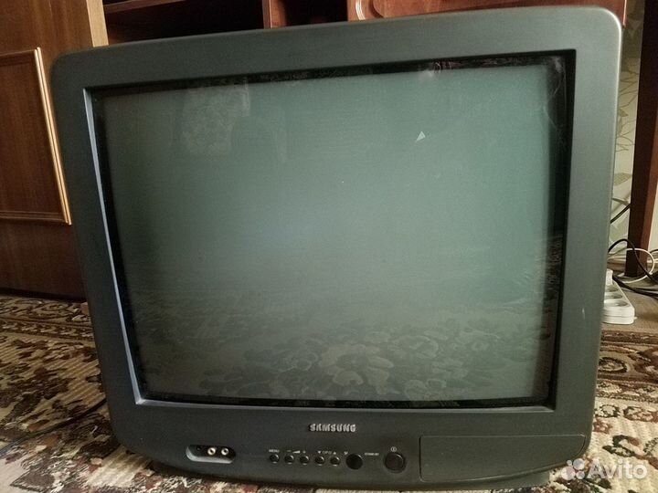 Телевизор Samsung 21