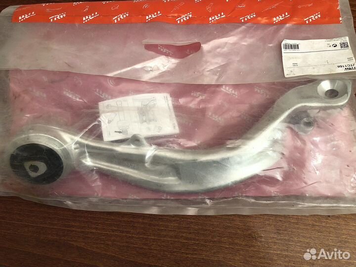 Рычаг передний BMW правый xDrive (новый)