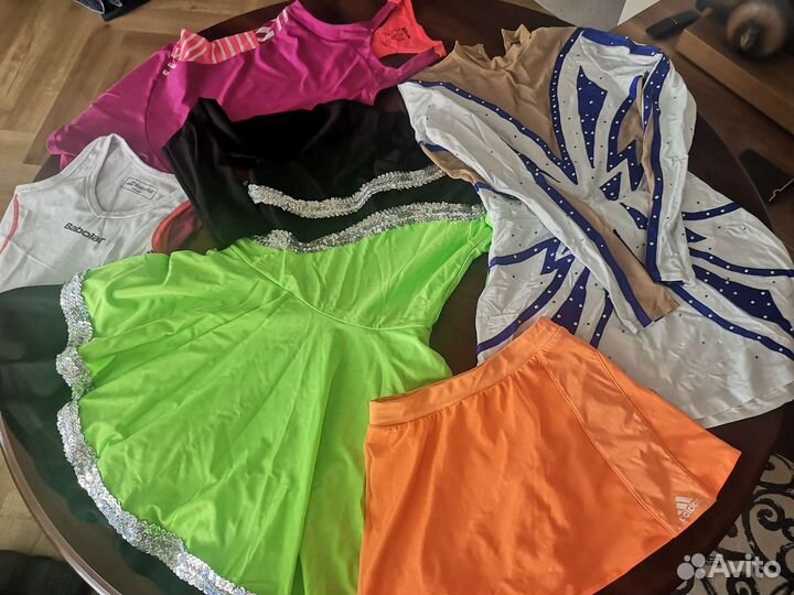 4 костюмчика спорт. На 9-10лет, за все