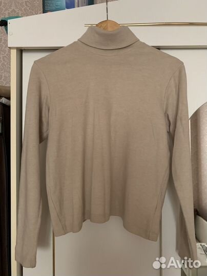 Водолазка uniqlo