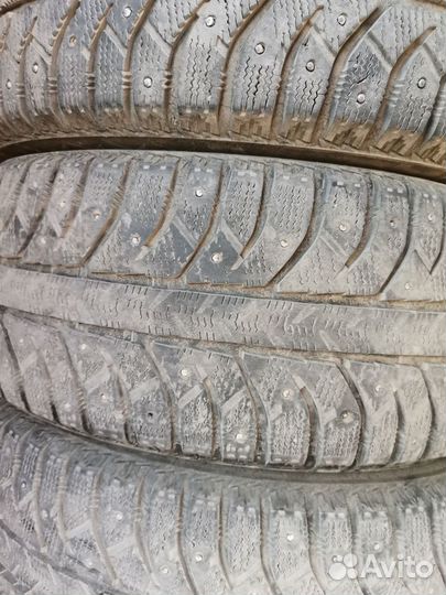 Bridgestone Ice Cruiser 7000 205/55 R16