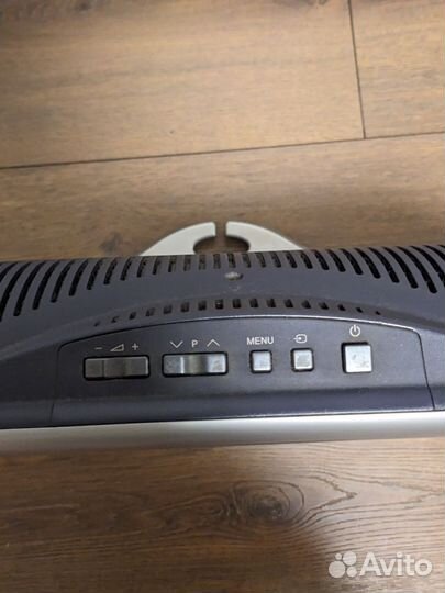 Телевизор Sharp LC20SH2E