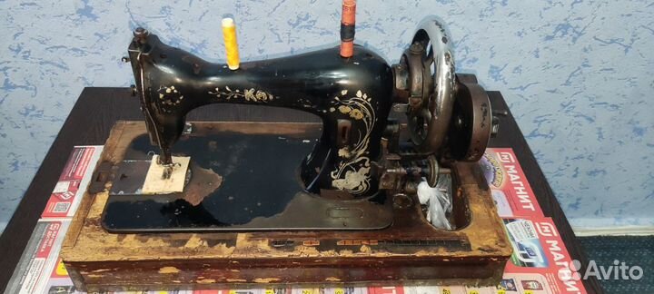 Швейная машинка - 