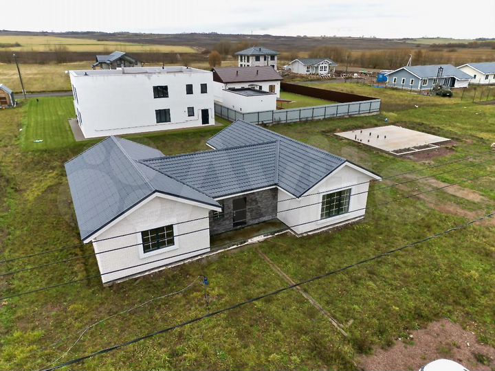 Дом 170 м² на участке 10 сот.