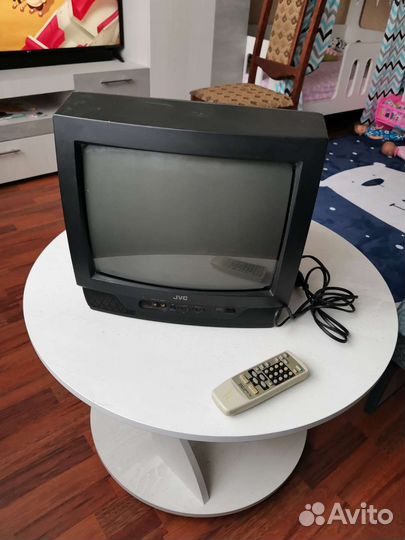 Телевизор JVC AV-1413EE