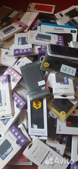 Чехлы на телефон