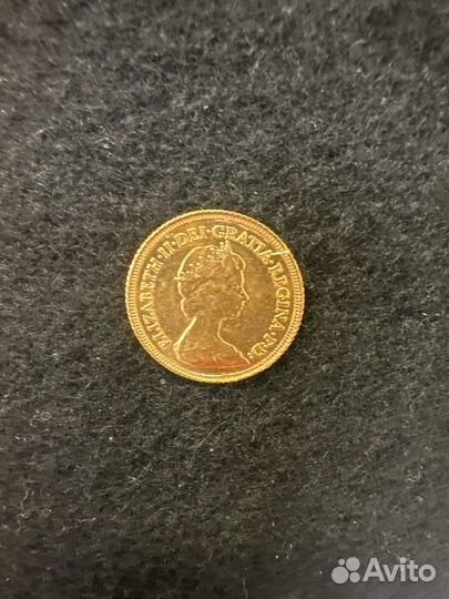 Золотые монеты Елизавета 2