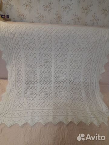 Платок пуховый белый