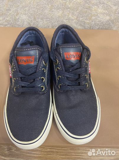 Кеды новые Levis