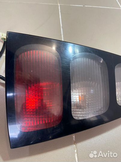 Фонарь задний правый Toyota Will Cypha 2003