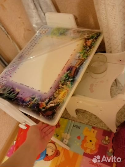 Детский столик и стульчик