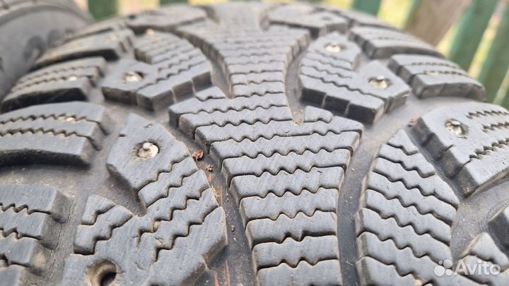 Continental Conti4x4IceContact 225/65 R17