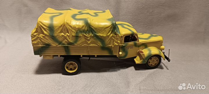 Модель автомобиля Ford V3000S Ручная работа 1/43