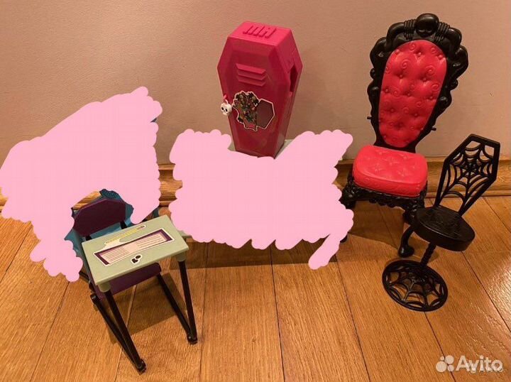 Мебель/акссесуары для кукол монстер хай