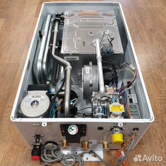 Газовый 2конт. турбо котел 24квт (made in Korea)