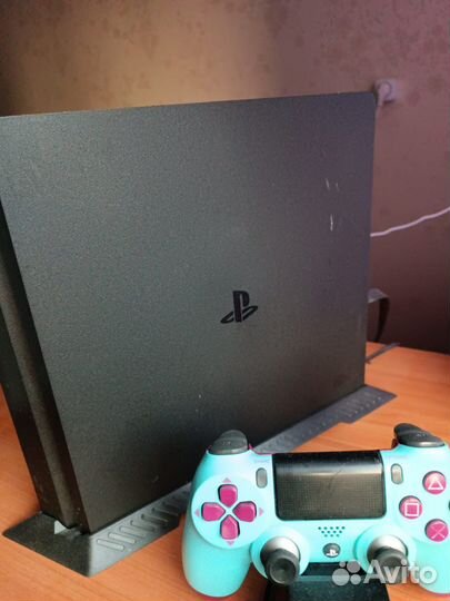 Sony playstation 4 slim