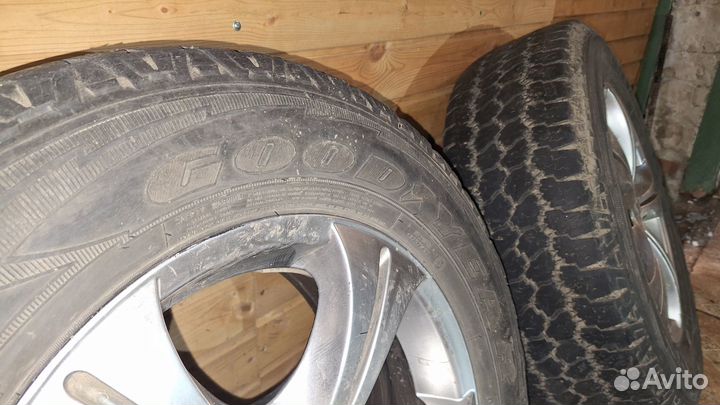 Колеса на mitsubishi outlander r16