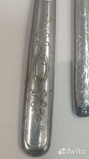 2 старинных вилки /бабушкины