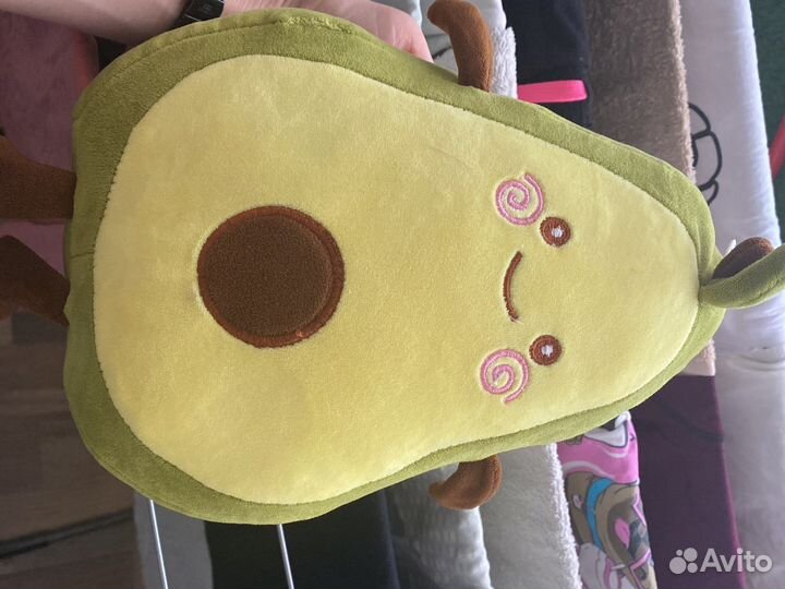 Мягкая игрушка авокадо