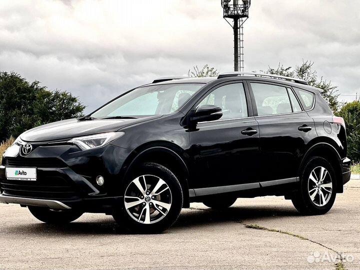 Toyota RAV4 2.2 AT, 2019, 68 177 км