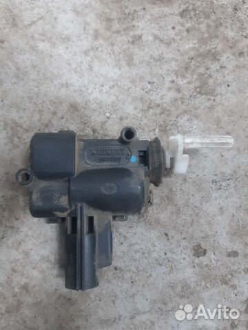 Замок лючка безобака Ford focus 2