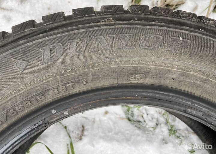 Dunlop SP Winter Ice 01 185/65 R15 88T