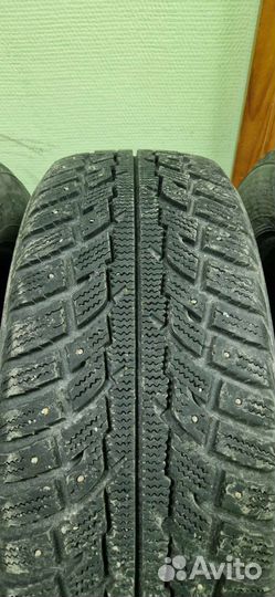 Kumho I'Zen RV Stud KC16 225/65 R17 106T