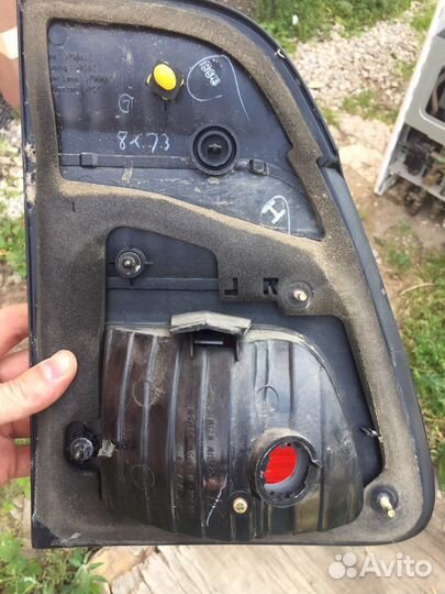 Стоп фанарь богажника тоета ланд крузер100