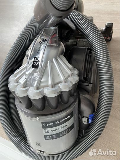 Пылесос Dyson DC 23