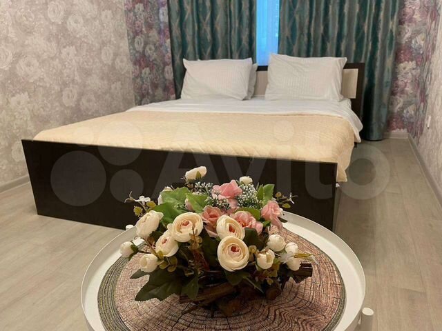 2-к. квартира, 73 м², 2/10 эт.