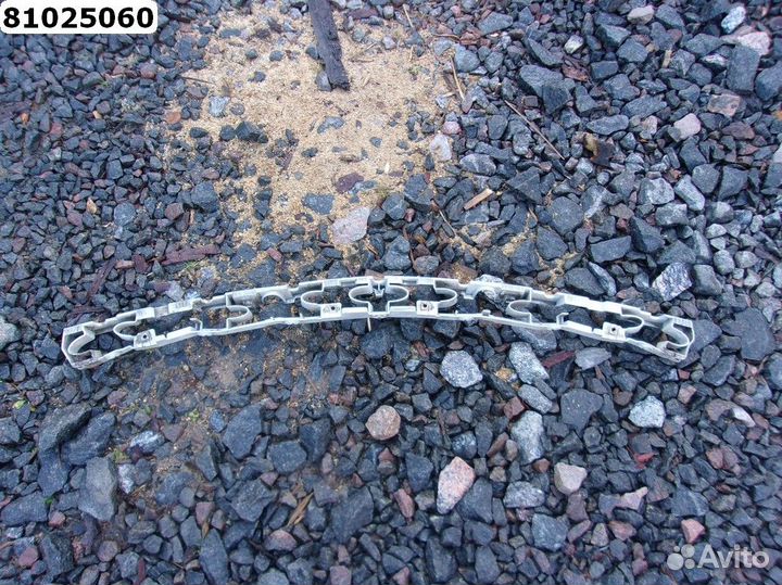 Кронштейн заднего бампера BMW X3 E83