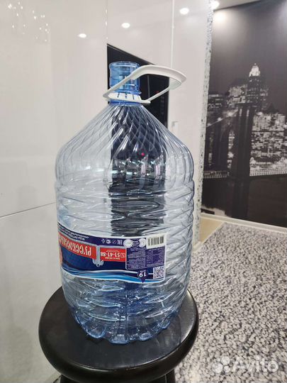 Бутылка для воды 19 литров