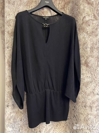 Черная блуза Escada