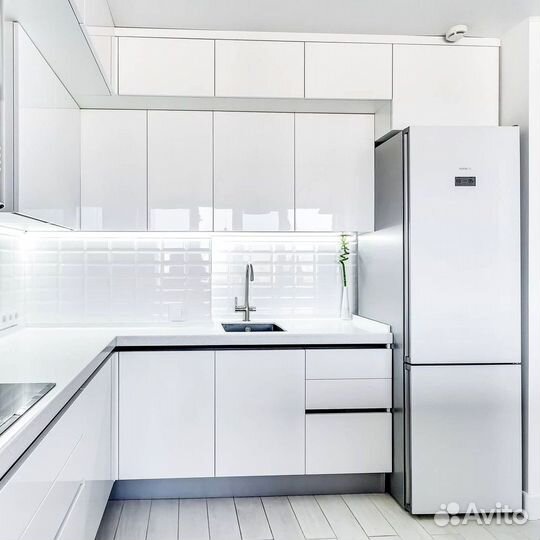 Кухня современная на заказ. Доставка и сборк