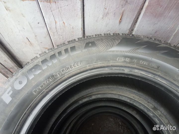 Pirelli Formula Ice 225/60 R17