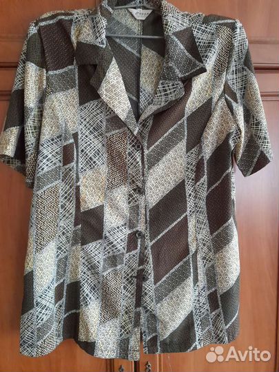 Костюм женский 52-54. платье и футболки 54-56