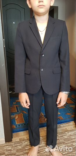 Школьный костюм