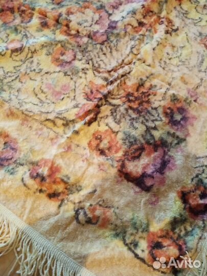 Скатерть советская плюшевая большая. Лот 6