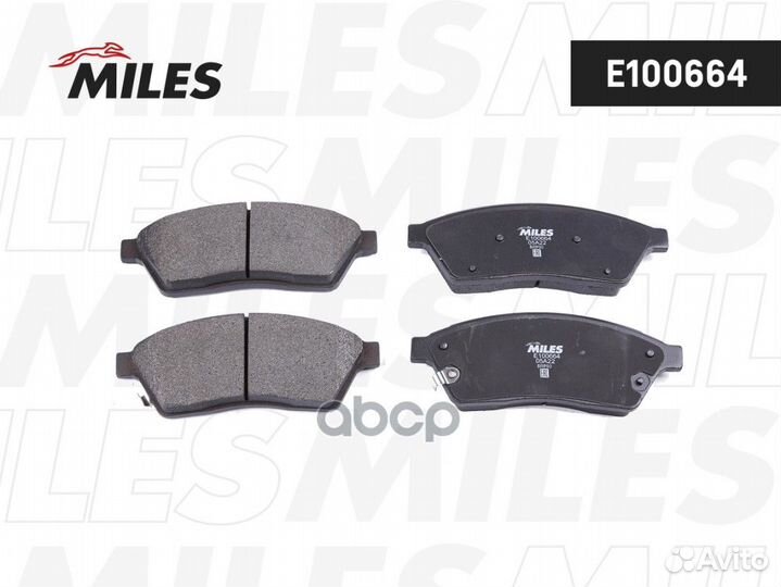 Колодки тормозные передние (Смесь Semi-Metallic